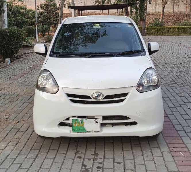 Daihatsu Mira 2011 2