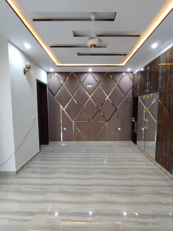 10 marla separate gate separate entrance brand new luxury Spanish upper portion available for rent near ucp University or Emporium Mall or shaukat khanum hospital or abdul sattar eidi road M2 3