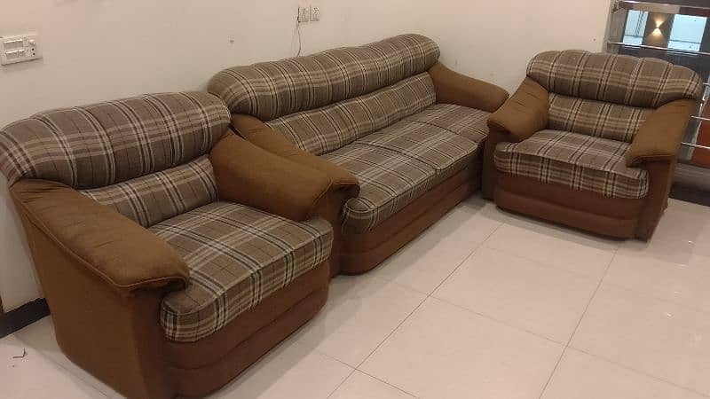 relax comfort sofa set 3 seater and 2 one seaters 0