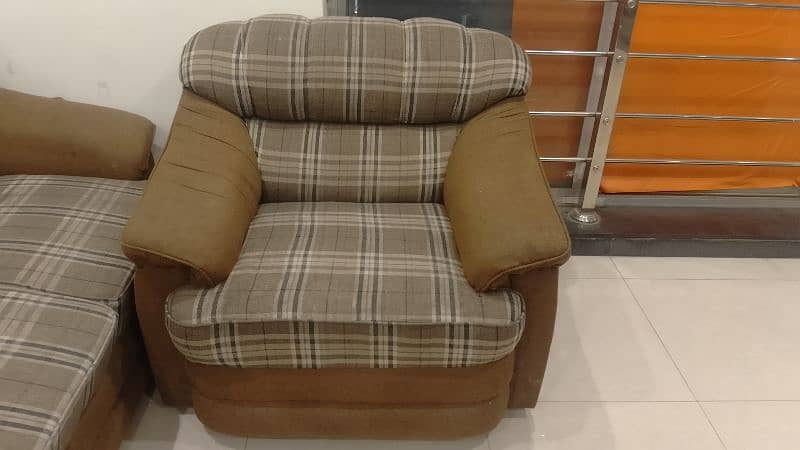 relax comfort sofa set 3 seater and 2 one seaters 2