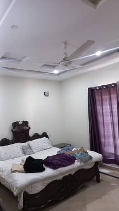 1 KANAL BRAND NEW GOOD EXCELLENT CONDITION UPPER PORTION HOUSE FOR RENT IN BABAR BLOCK BAHRIA TOWN LAHORE