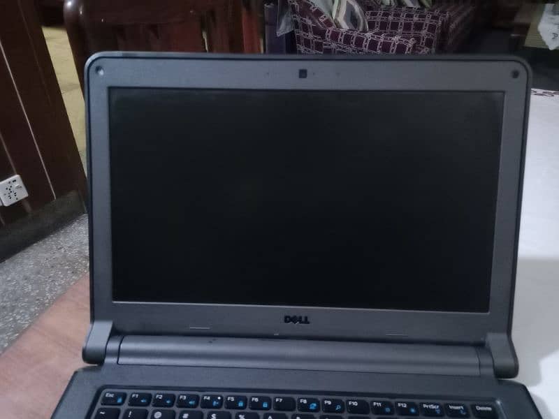 Dell Latitude 3340 core i3 5th gen slim laptop 10