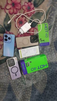 Infinix Hot 40. . . . . 16Gb and 256GB