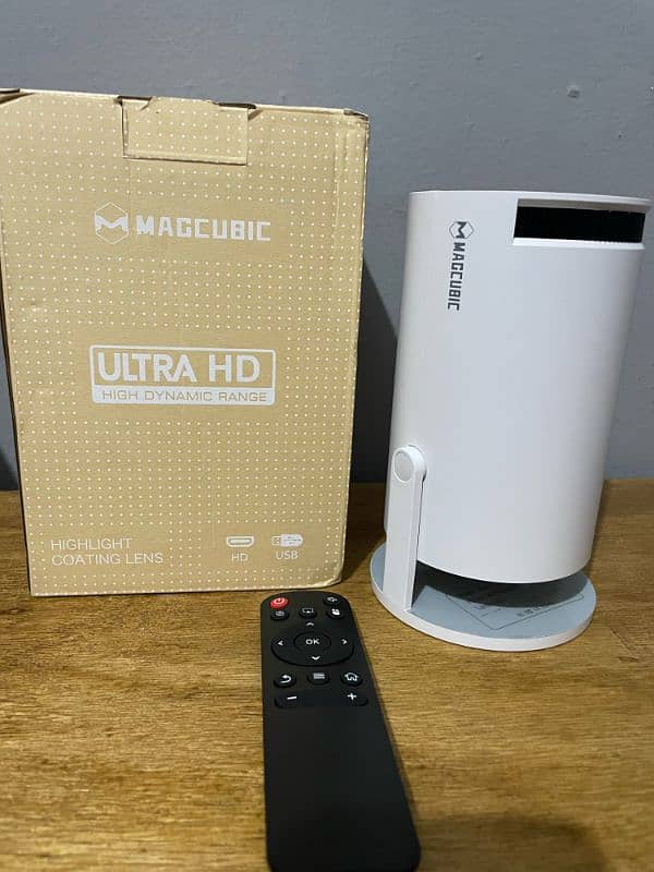 Android Projector 4K ultra , Home Cinema, Dabba Pack 9