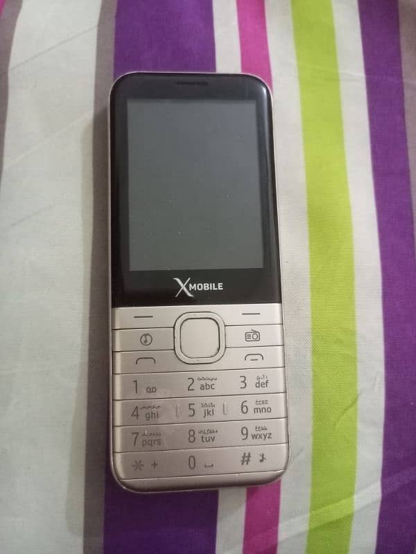 XMobile Platinum1000 very good condition with Box 1