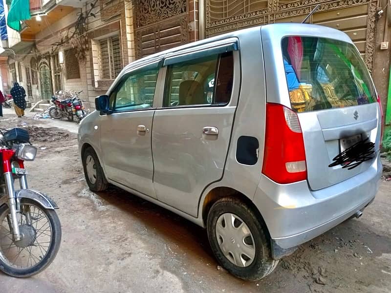 Suzuki Wagon R 2018 1