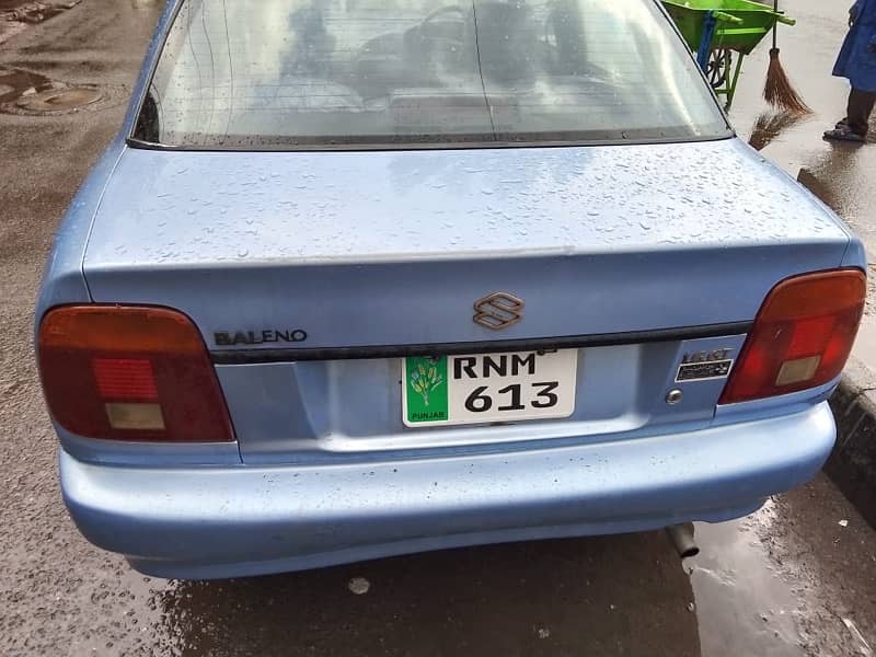 Suzuki Baleno 2001 5