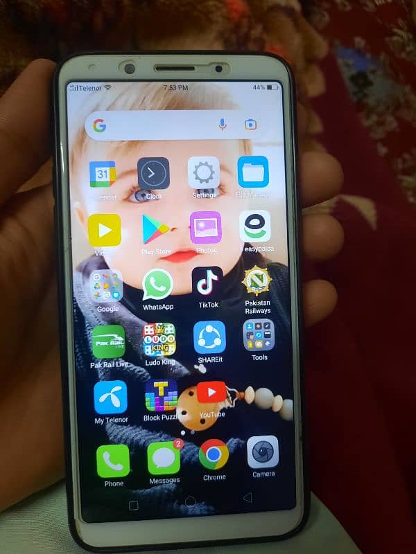 oppo F5 4gb 32 gb 03314167462 call and watsapp 5