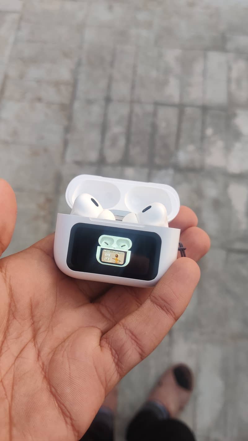 Airbuds v20 pro urgent sale 2