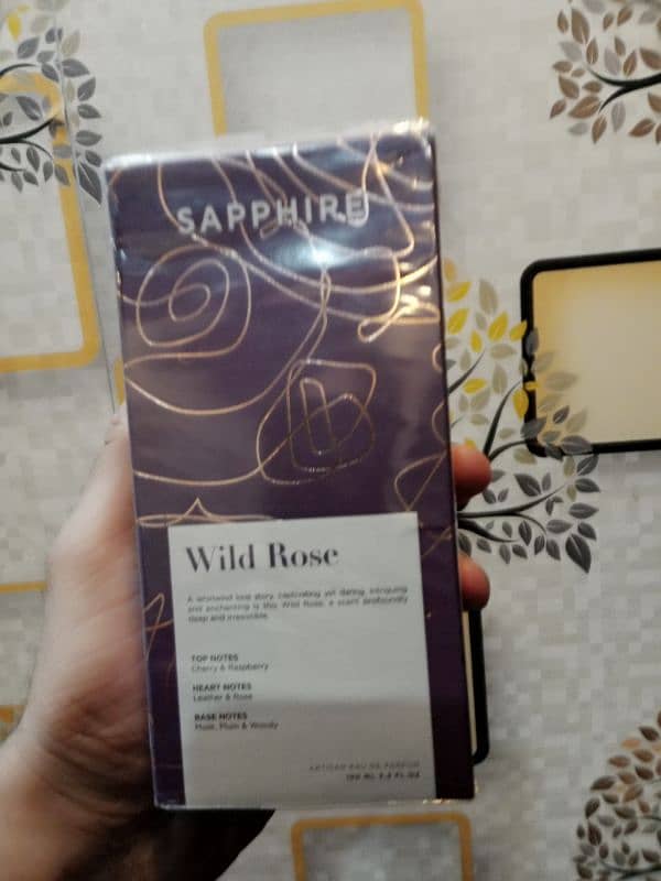 Sapphire Wild Rose 0