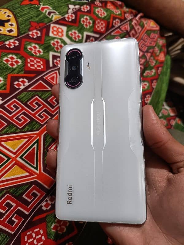 Redmi k40 gaming mobile 4