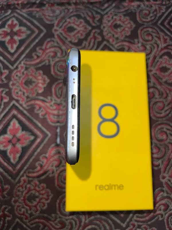 REALME 8 Complete BOX "URGENT SALE, NO EXCHANGE" 1