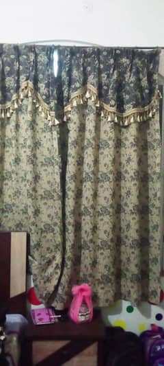 5 curtains in 7000