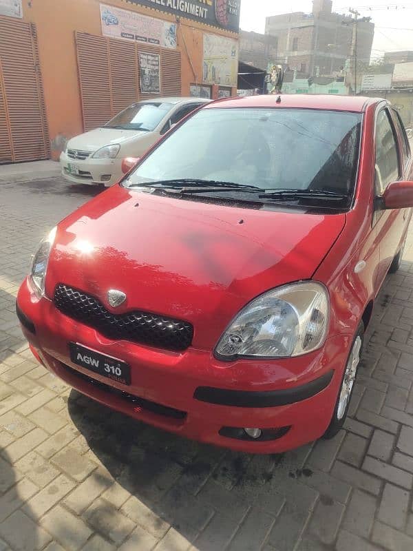 Vitz for sale automatic 65000 Km 0