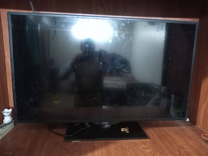 42" LCD China for urgent sale 0