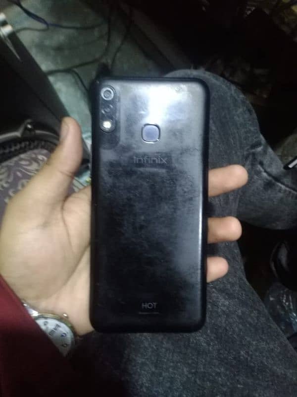 infinix hot 8 lite just glass crack 3