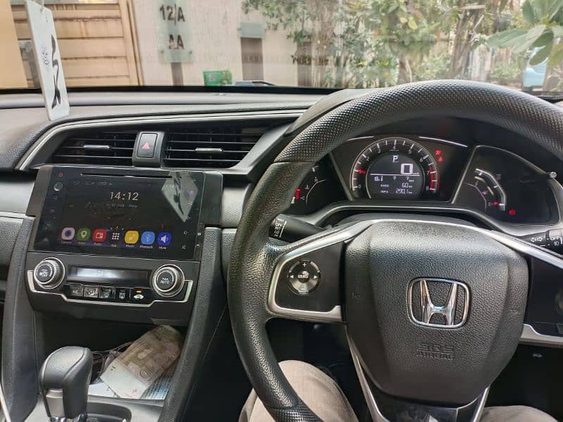 Honda Civic Oriel 2018 6