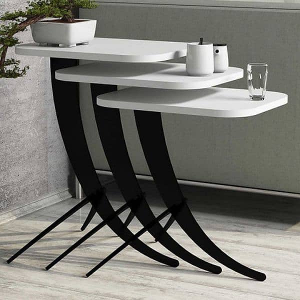 East Urban Home Hico Abstract Nestinng Tables ,Set of 3 pieces 1