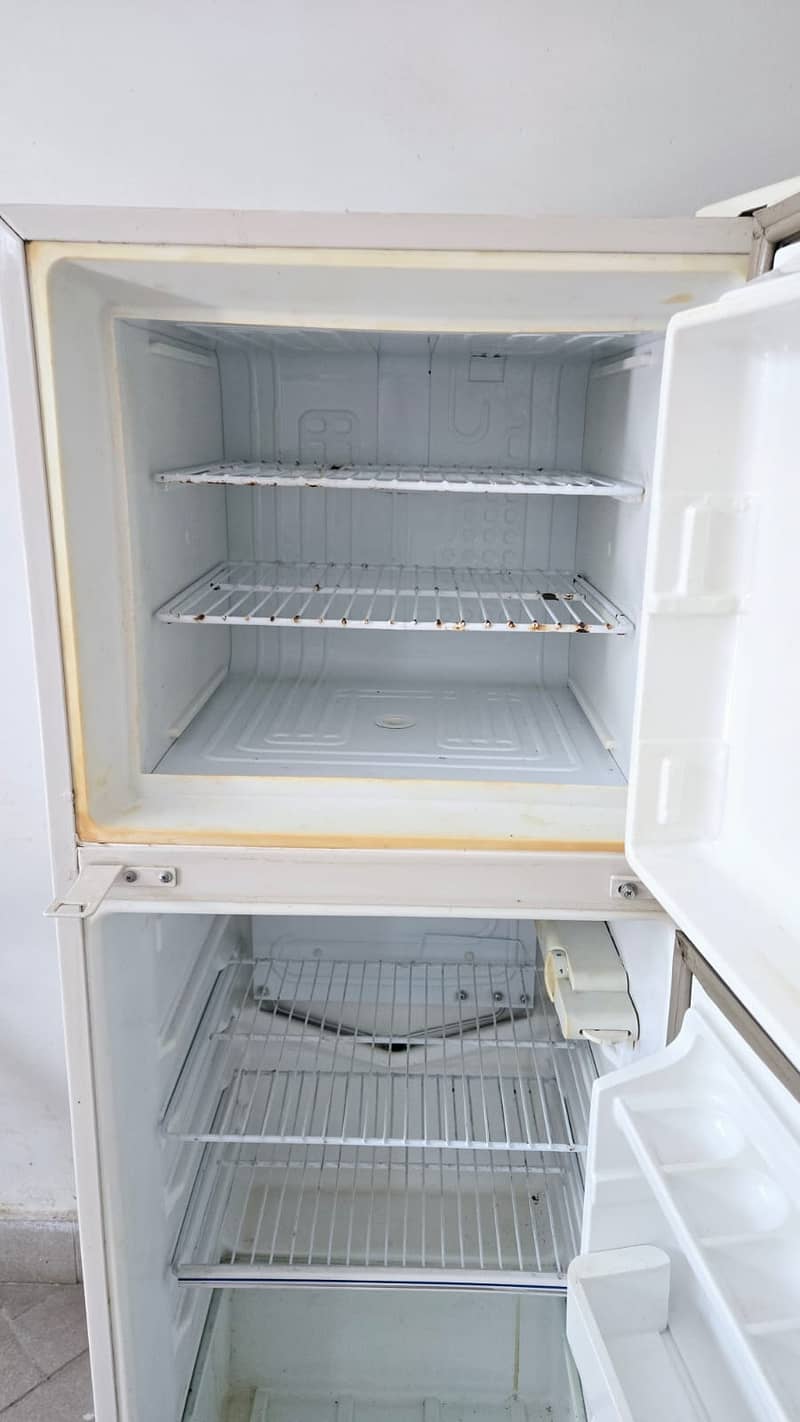 Dawlance Fridge 9144 4