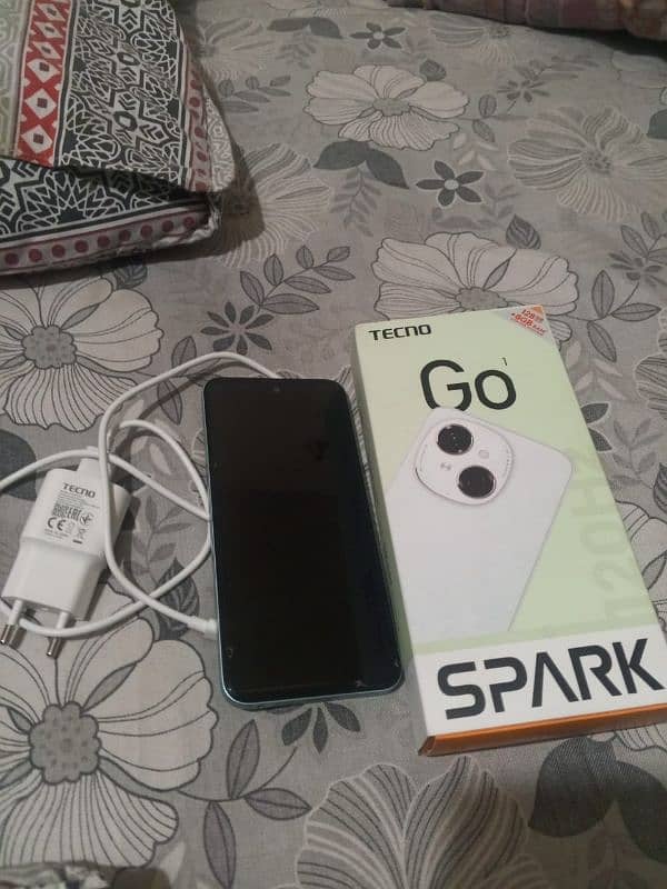 Tecno spark go 1  Ram 4 :128 0