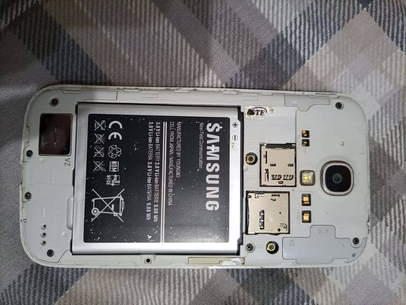 Samsung Galaxy S4 1