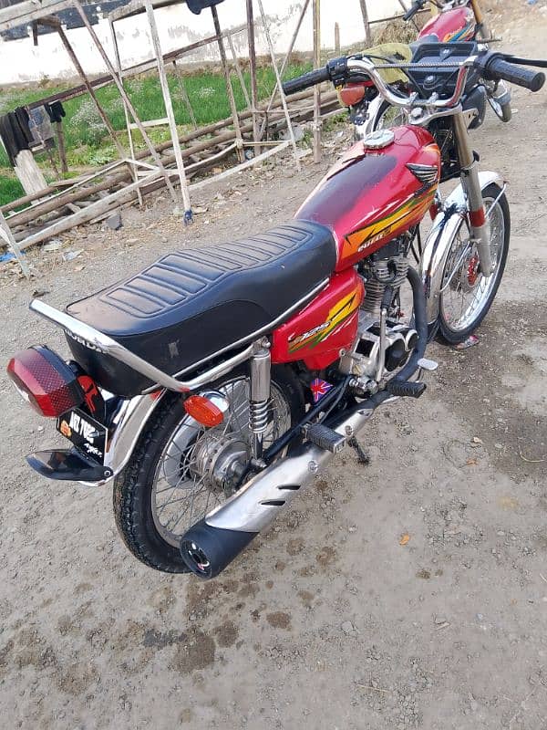 UNITED 21 model 125 0