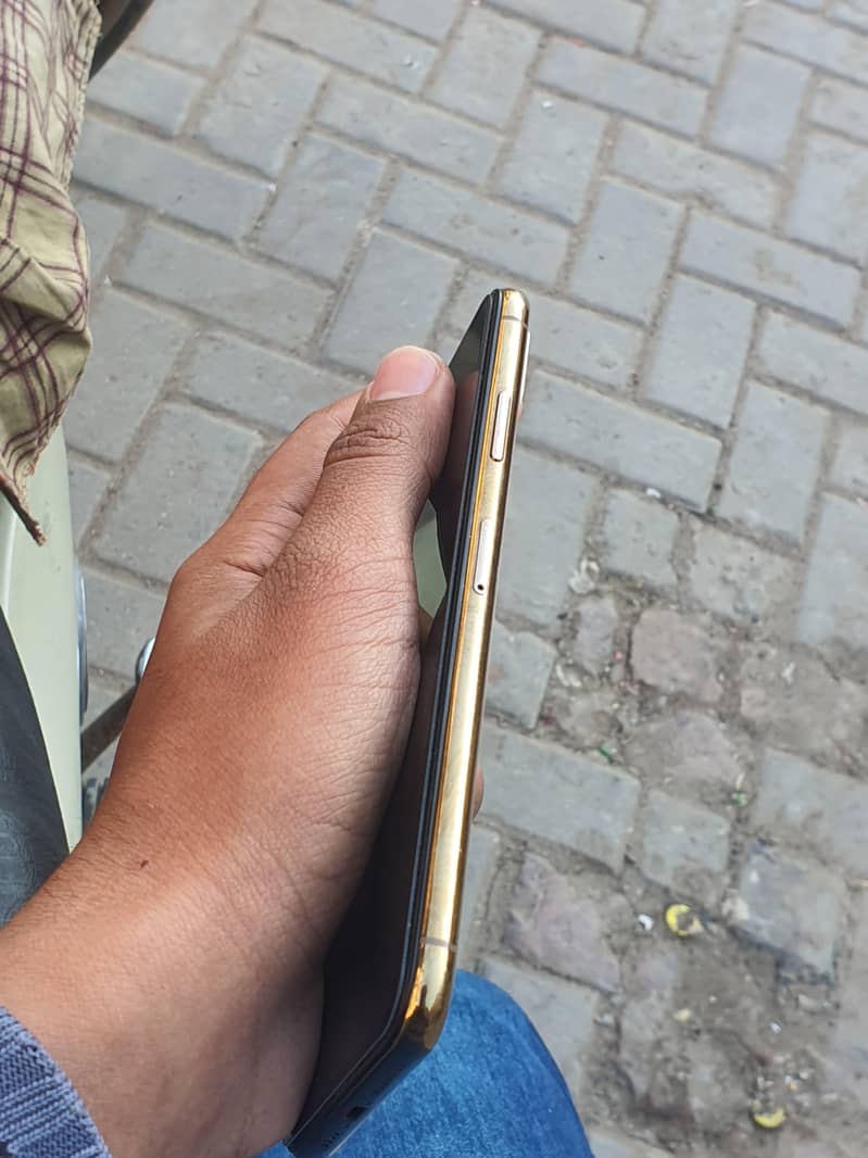 Apple iPhone XS Max 256 JV 5