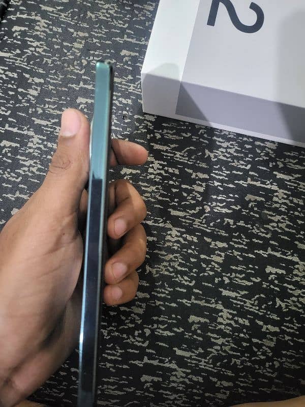 oppo Reno 12 f 3