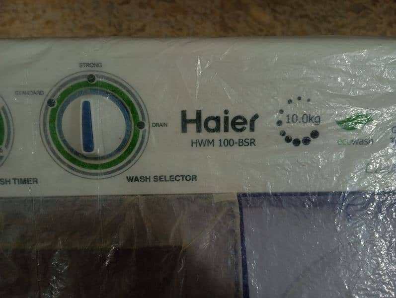 very less used Haier 10kg twin tub HWM 100 bsr 4