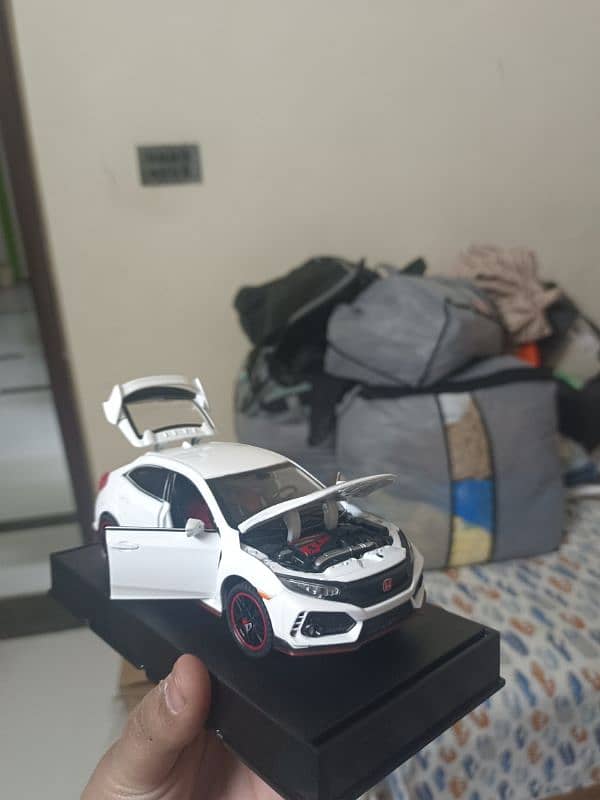 assalamu walaikum I am selling my Honda civic type r 1