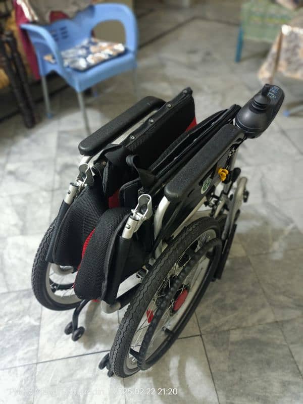 Electric Wheel Chair 9