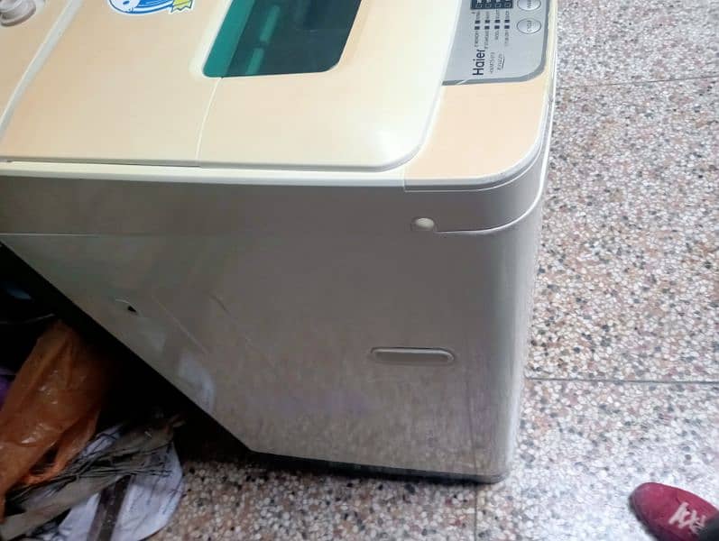 haier fully auto matic  original condition washing machine 5