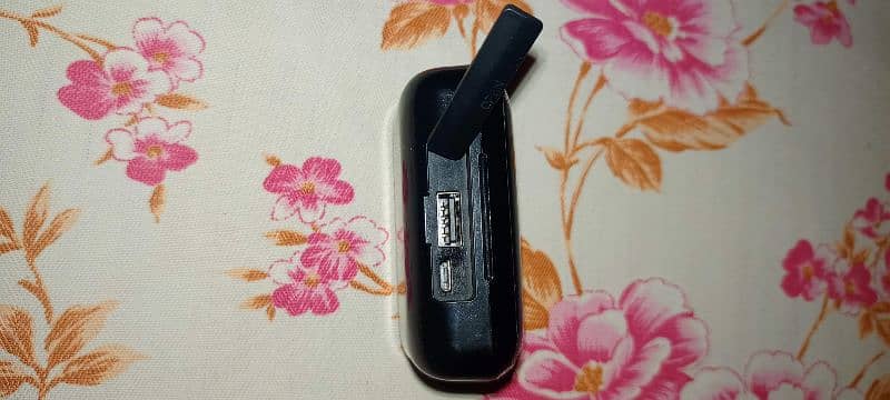 realme earbuds for sale with full accessories. 1