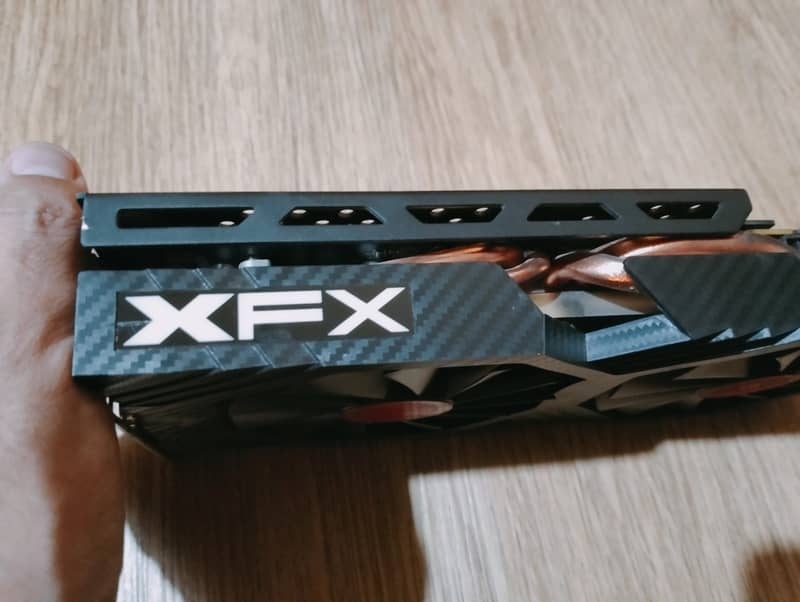 XFX RX 580 8GB 10/10 Condition Outclass 256 bit GDDR5 3