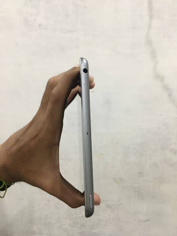 ipad mini 2 9