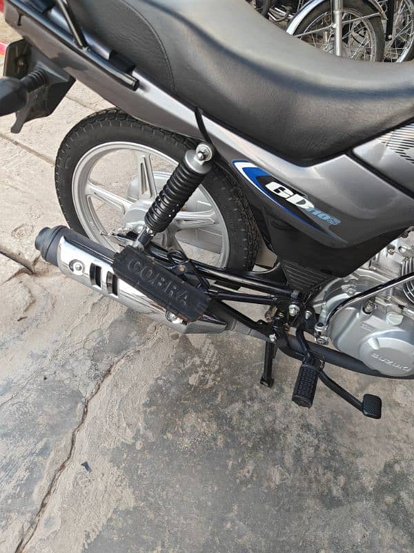 GT 110 total original condition mein hai 5