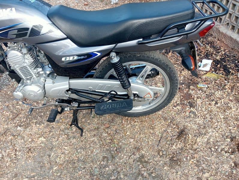 GT 110 total original condition mein hai 8