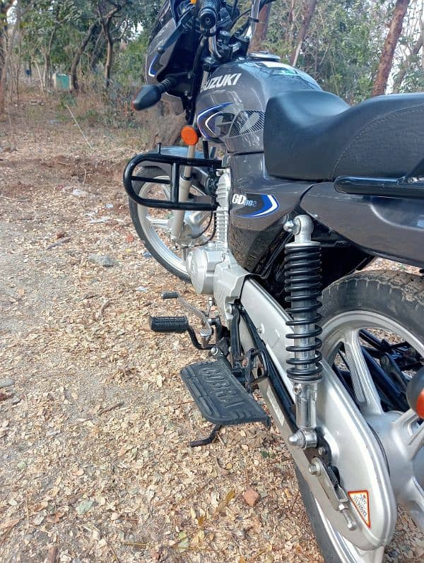 GT 110 total original condition mein hai 11