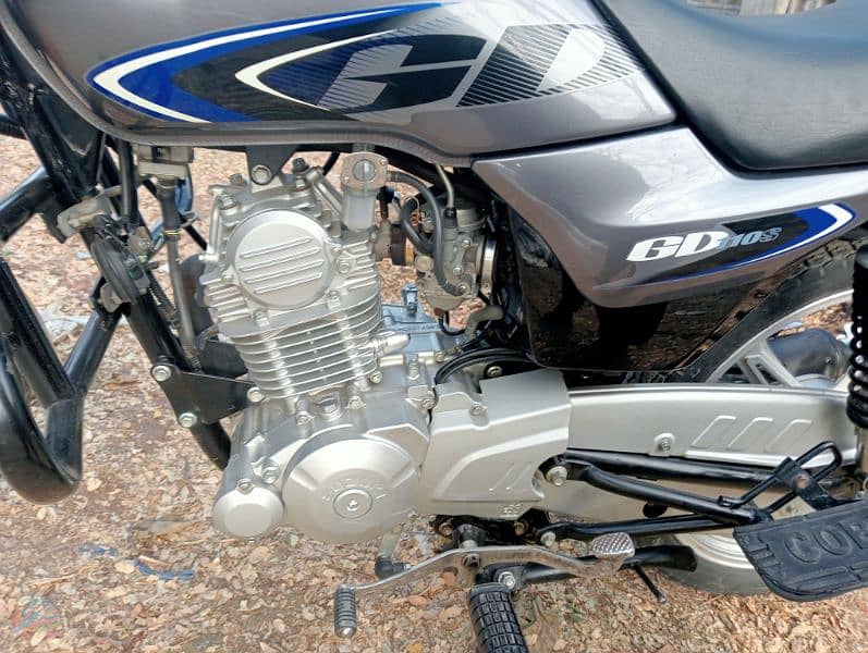 GT 110 total original condition mein hai 12