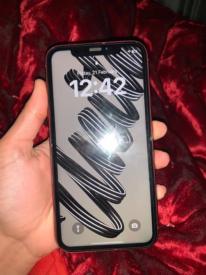 iphone XR 64 GB water pack jv 1