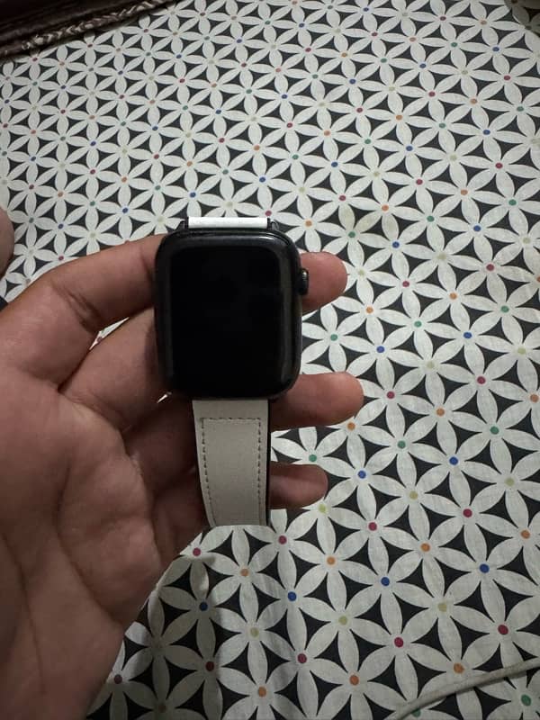 apple watch series 7 green colour 2