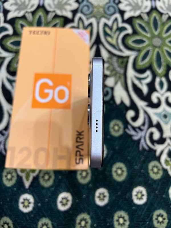 TECNO SPARK GO 1 6