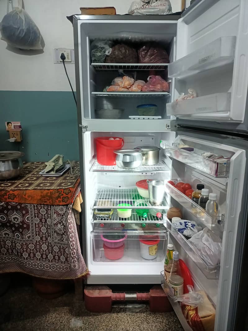 Orient Refrigerator 4