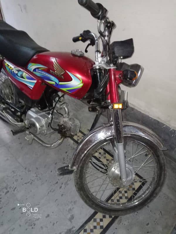 Honda CD 2024 2