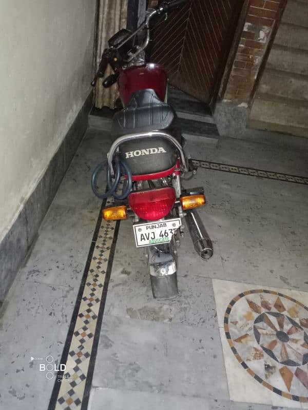 Honda CD 2024 5