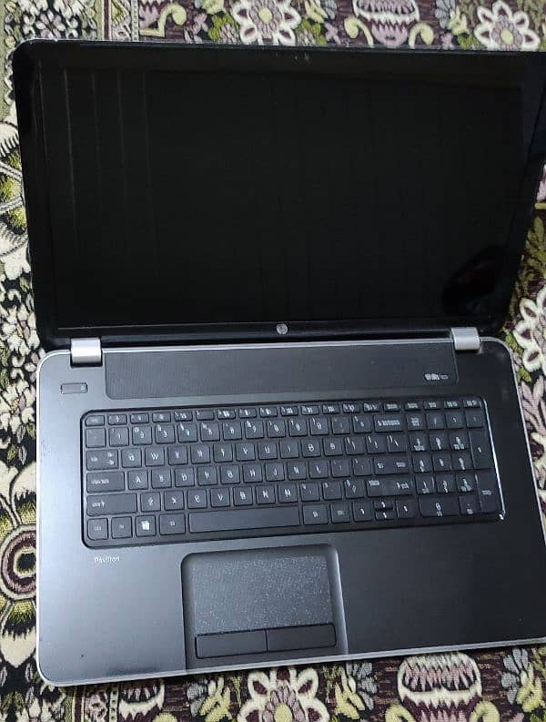 Hp pavilion 15 urgent sale 1