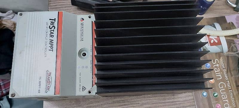 MPPT solar charge controller 2