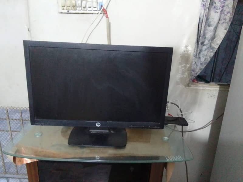 HP Computer LED 27 inch Used 0