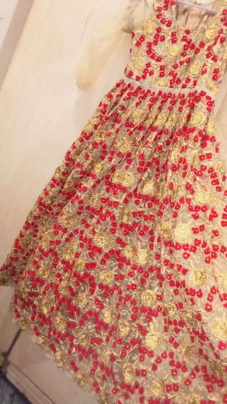 red and gold maxi 2