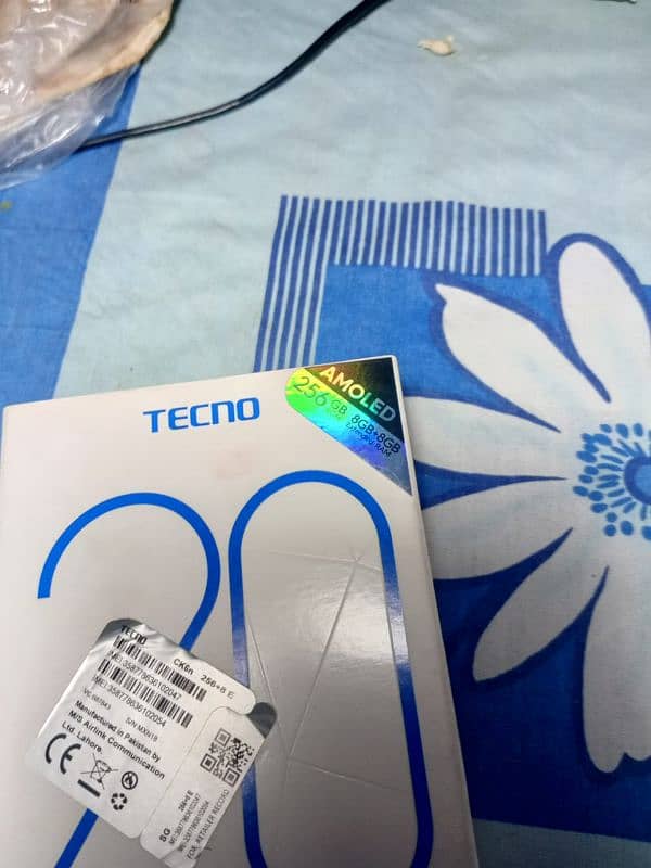 Tecno Camon 20 | 8GB 256GB 4